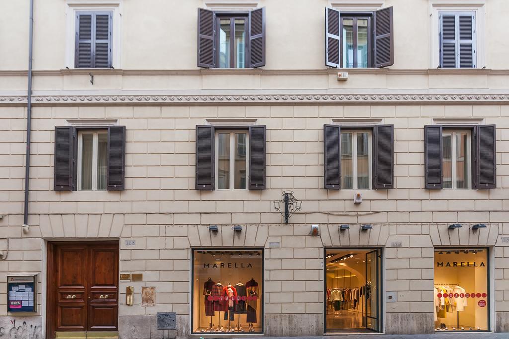 Dimora Frattina Guest house Rome